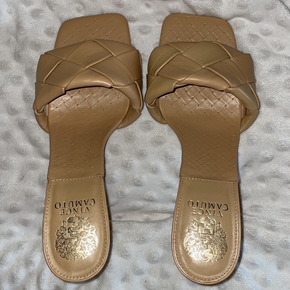 Vince Camuto Brelanie woven mule - Picture 2 of 8